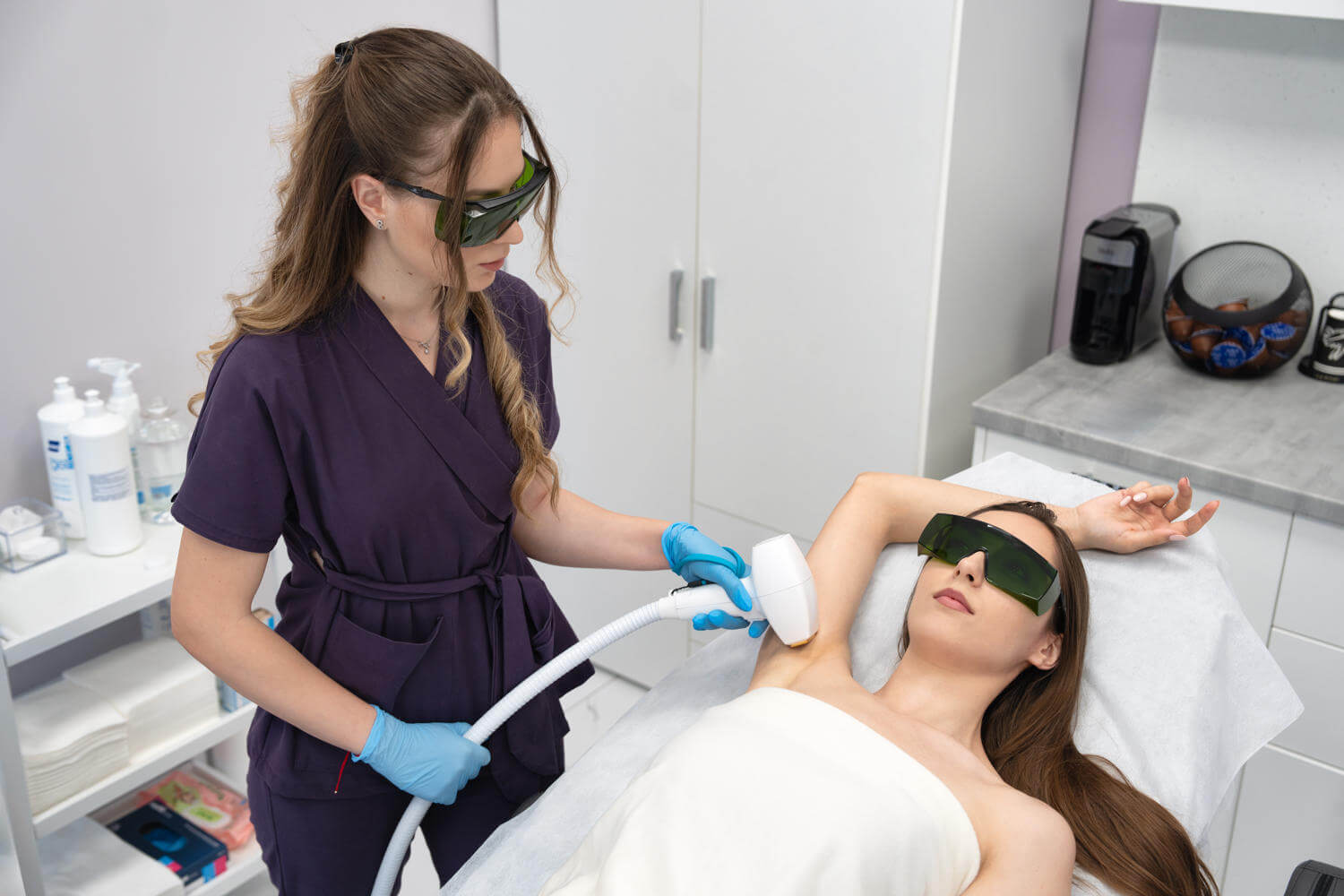 Лазерно студио Skinfinity Varna - рекламна фотография
