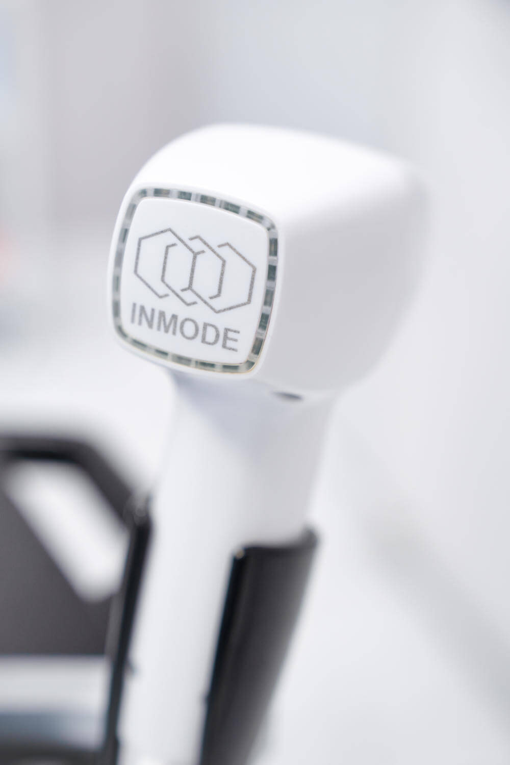 Лазерно студио Skinfinity Varna - рекламна фотография
