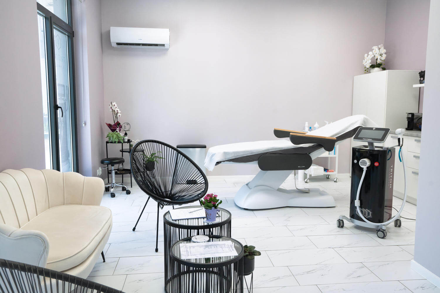 Лазерно студио Skinfinity Varna - рекламна фотография